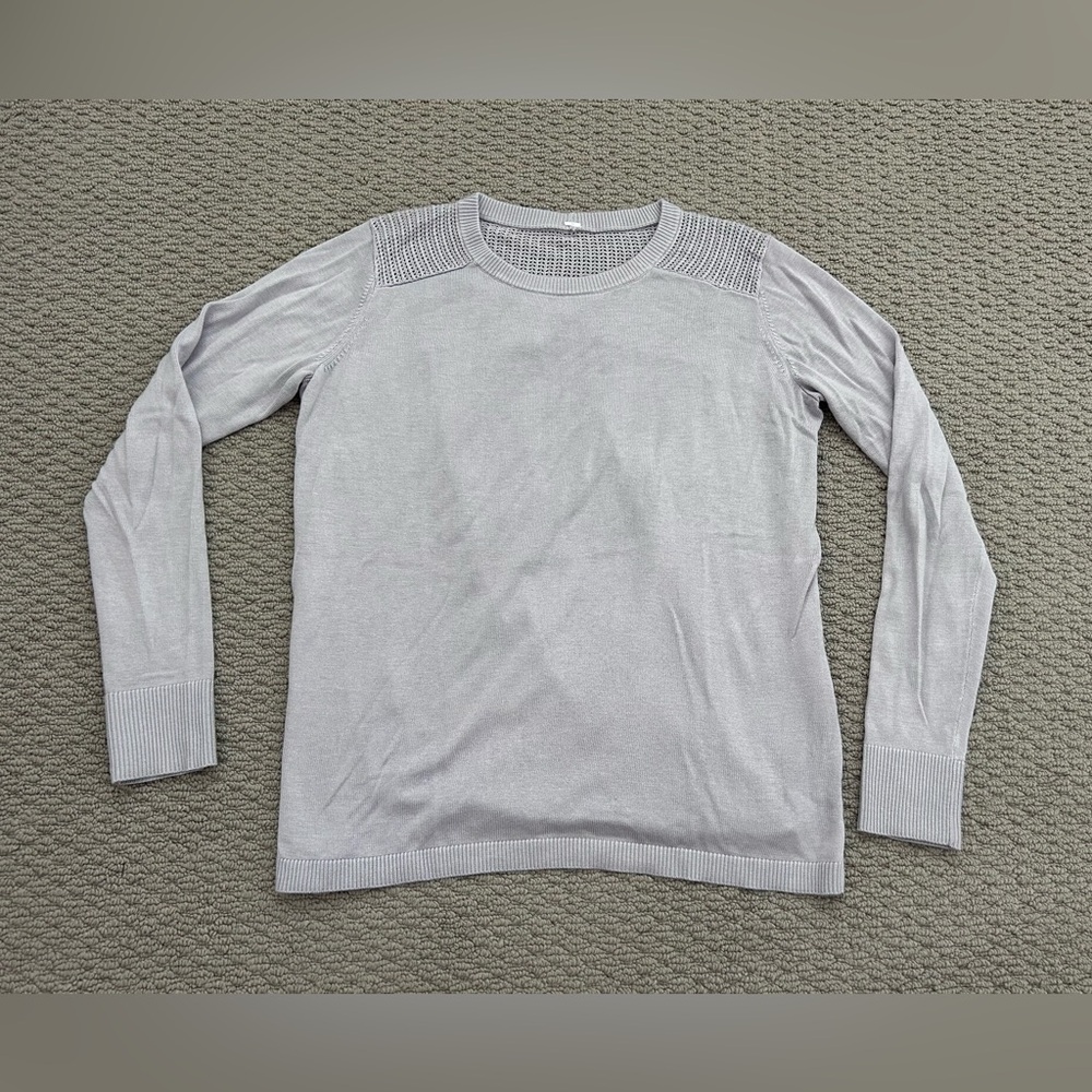 Lululemon Back to Balance Long Sleeve Sweater
Iced Iris
Cashmere Blend
Open Back